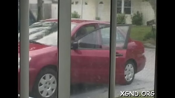 Ramming excited girl's pussy