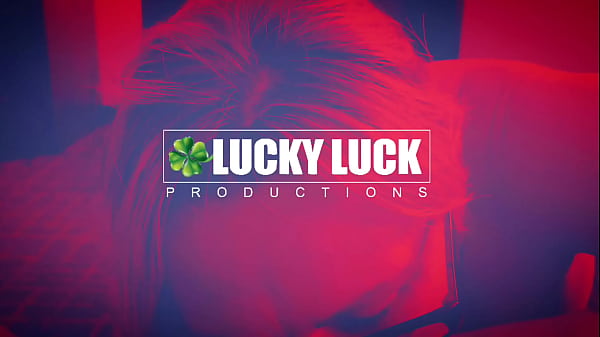 Lucky Gurl Brynn - Red Light Special POV Blowjob