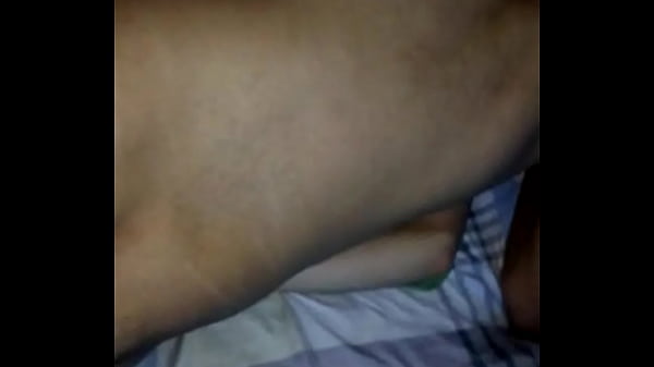 Download Video - LE TOCO EL CULO A UN HETEROSEXUAL MIENTRAS SE FOLLA A MI BRO