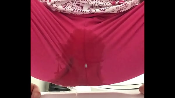 Download Video - Using my vibrator to squirt in my pants