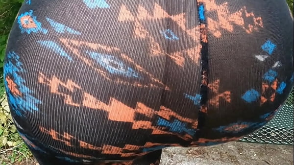 Public See Thru Leggings Fat Ass Mom