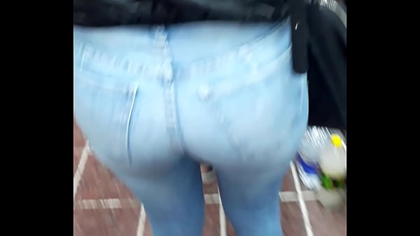 thumb beautiful ass