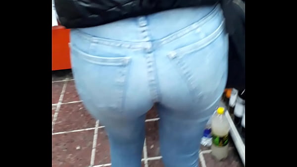 thumb beautiful ass