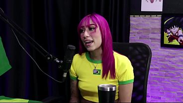 Some photos of her breasts leaked, she gave a French kiss, her first scene was anal sex, she had a great orgasm, and her ex peed on her ass - Tiffany Carioca (World Cup Special)