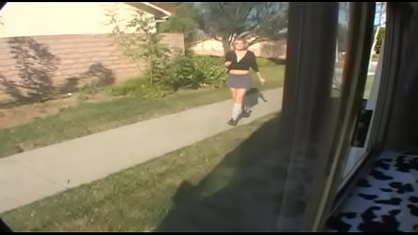 Blonde Beauty Stephanie Richards Takes It from Behind