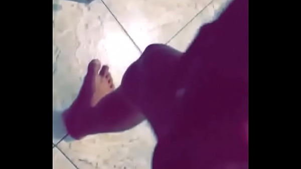 Punheta na camisinha