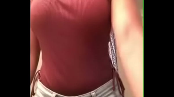 Girl shows her body