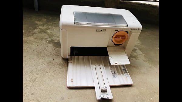 Video x&aacute;c minh