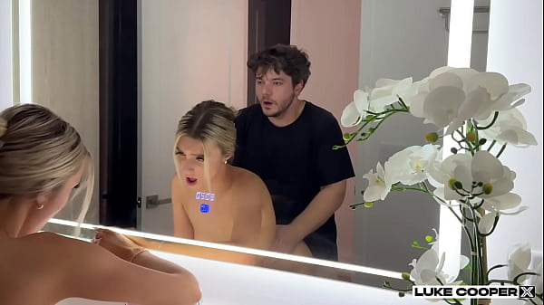 Download Video - Hot All Natural Blonde Amateur Fucking Homemade - Cas Summer - Luke Cooper