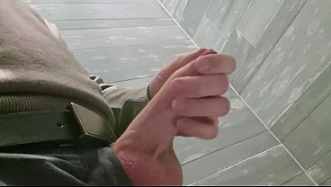 ショッピングモールで射精。公衆トイレで自慰行為。