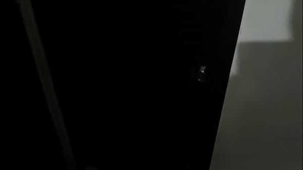 Download Video - amiga QUE ESTAS HACIENDO&quest; nada amigo cuidado no digas nada porque estoy muy desnuda