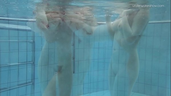 Anna Netrebko and Lada Poleshuk underwater lesbos
