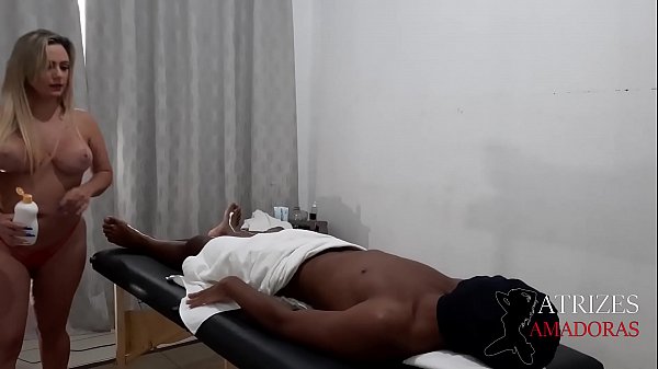 Married milf calls her husband's nephew to train for massage and she doesn't resist giving it to him in the end * Ines Ventura *