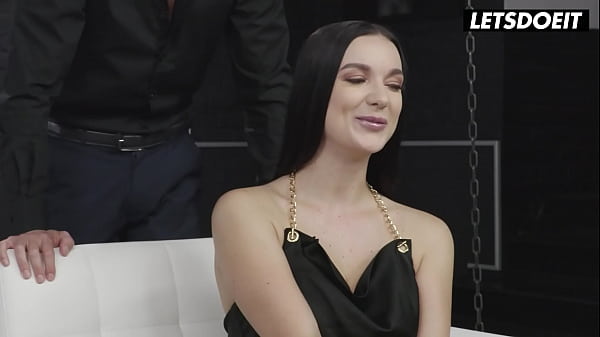 Big Tits Brunette Lady Gang Drilled Deep In Her Tight Butthole Then Jizzed In Her Slutty Mouth - HER LIMIT