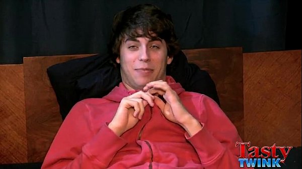 Download Video - Lucas' Cummy Hand