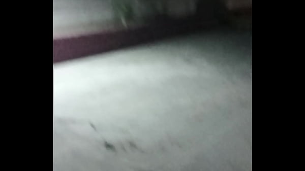 Se eu sou bom em alguma coisa é chupar pau em lugar publico e mostrar esse video