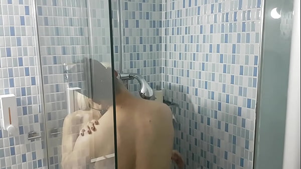 Nora fucks an Italian under shower 1