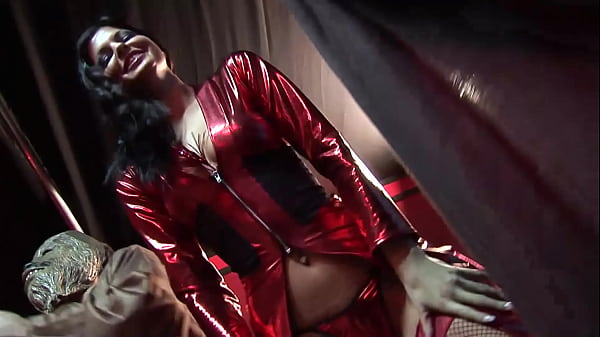 Amy Anderssen, Carolyn Reese And Tyler Faith Get Kinky With Costume Play