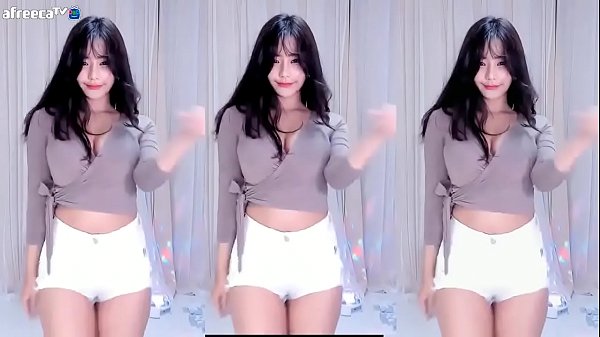 Download Video - G&aacute;i H&agrave;n Quốc nhảy trang phục gợi cảm hỗn hợp