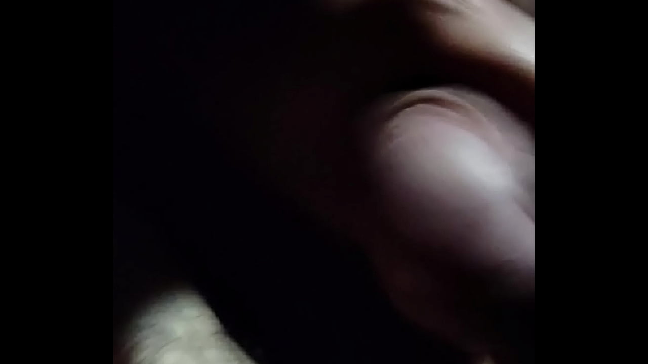 Divirtiéndose mucho en el coche
                   gozando jorrando pau gostoso na rua no carro gozando muito muchos negros