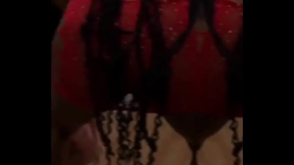 He and his wife gained a new friend Ele e a esposa ganharam uma nova amiguinha ️Vick M&eacute; ...