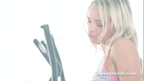 Victoria Pure, fucked in the gym