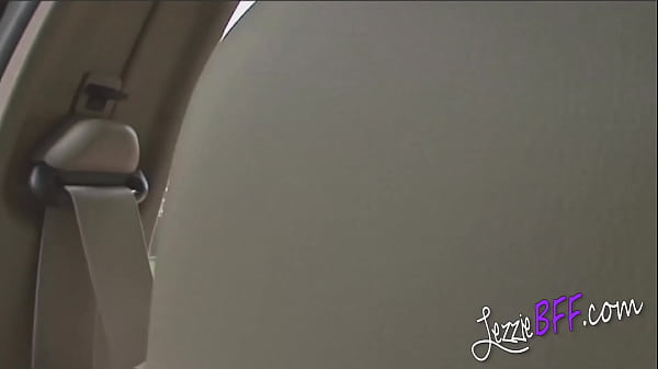 Lezzie BFF - Three Hot Girls Playing W/ Toys To Orgasm