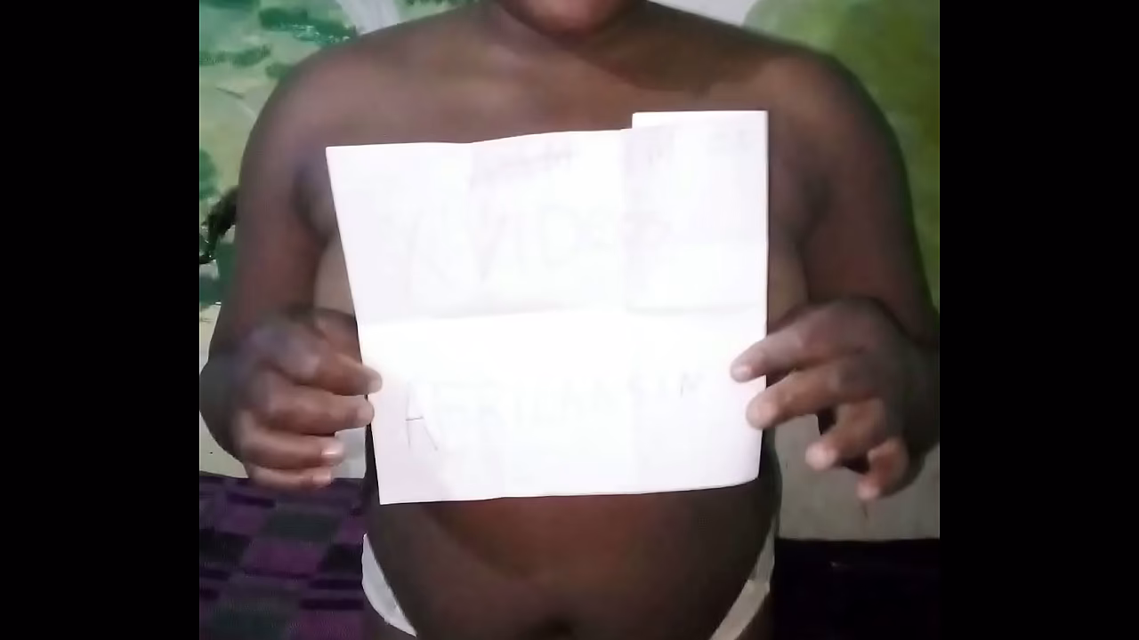 Vídeo de verificación
                   verification video muchos negros