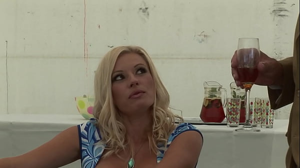 Brooke Jameson And Michelle Thorne Lift Their Dresses For Cock