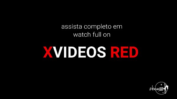 Download Video - Tive que pegar a amiga pq o macho broxou - putaria nos bastidores com Nina Forbidden e Loupan
