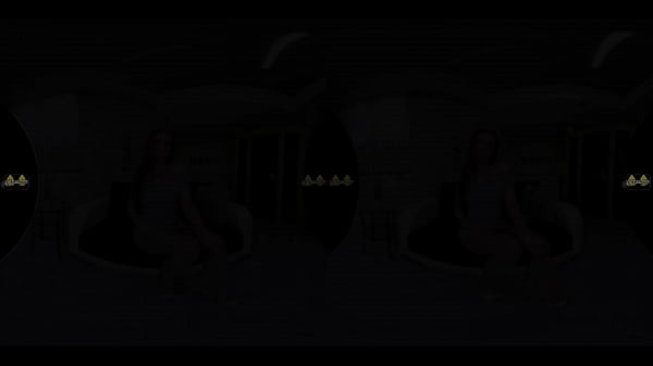 VR Hot Pissing Action