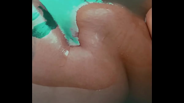 malayali fat aunty fuking and bath