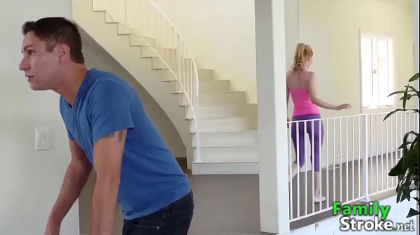 Fitness Stepsister's Sucks Stepbros Cock