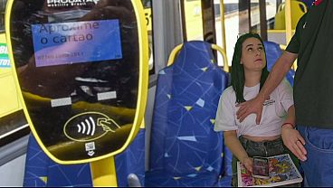 University student notices passenger's erection on the bus... and was left speechless!