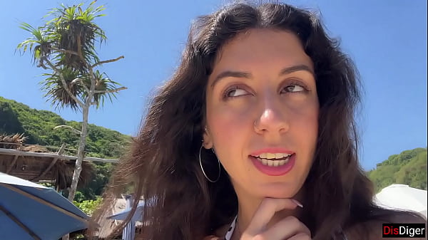 Hottie sucks my dick on a public beach and walks along the shore with cum on her face - Cumwalk