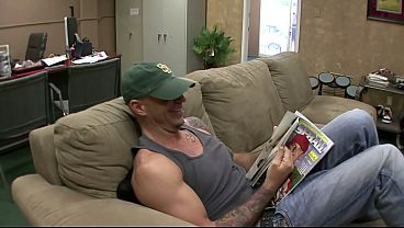 Adrianna Rossi Wants Her Married Pussy To Get Stuffed