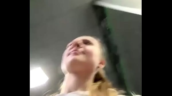 Download Video - Public masturbate in the gym