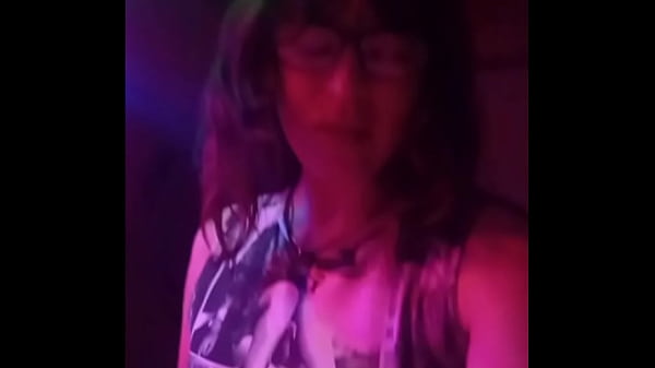 Me cojo a secretaria sexy y caliente