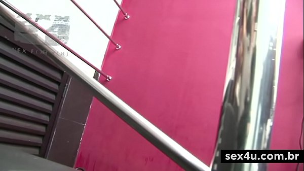 Download Video - Cristal&colon; Vou gozar para voc&ecirc;&excl; Veja bem de pertinho a bucetinha molhada dessa gata &lbrack;ver mais no RED&rsqb;