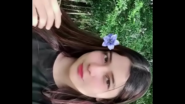 Porn actress Yulieth Gomez masturbates 11 sec