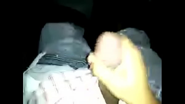 thumb jerkin off