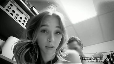 Brat in pink stripped and fucked by the mall cop