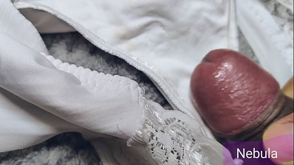 I masturbated and came on my nurse friend's used white panties