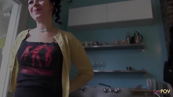 These nasty lesbians use all sorts of kitchen appliances but in the end settle down with a dildo