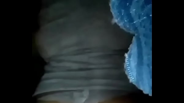 Dögös kövér nő háton