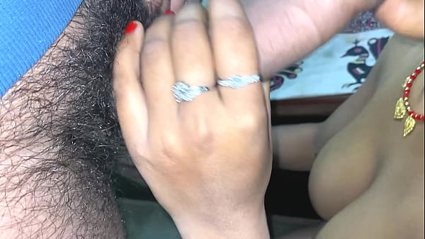 Download Video - Bhabhi to lund ke sath sath mere aand ko chusne lagi