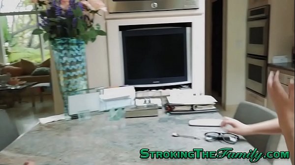 Hot teen gets facialized