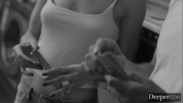 Deeper. Little Dragon has twisted threesome with 2 strangers