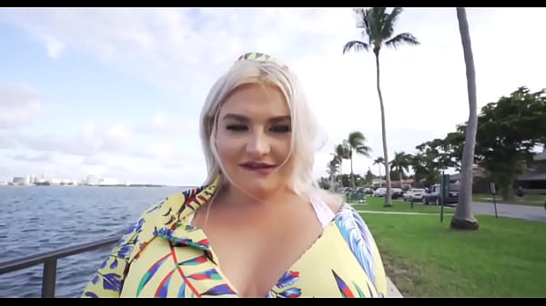 thumb bbw starr