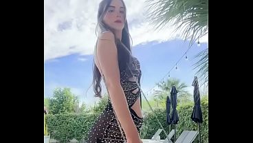 Slut showing her ass
